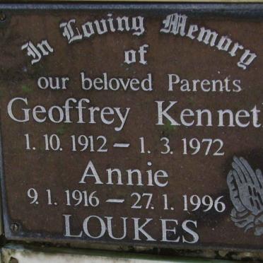 LOUKES Geoffrey Kenneth 1912-1972 &amp; Annie 1916-1996