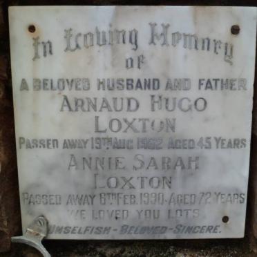 LOXTON Arnaud Hugo -1962 &amp; Annie Sarah -1990