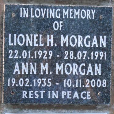 MORGAN Lionel H. 1929-1991 &amp; Ann M. 1935-2008