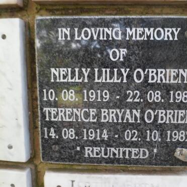 O'BRIEN Terence Bryan 1914-1982 &amp; Nelly Lilly 1919-1981