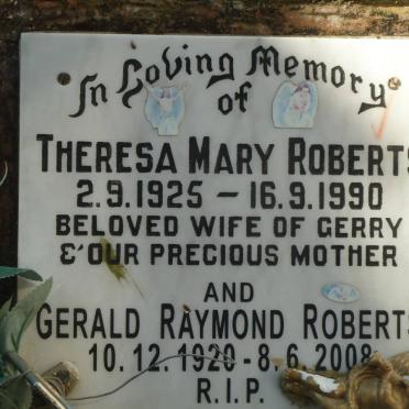 ROBERTS Gerald Raymond 1920-2008 &amp; Theresa Mary 1925-1990
