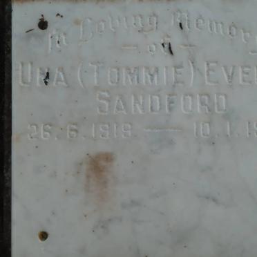 SANDFORD Una Evelyn 1919-1990
