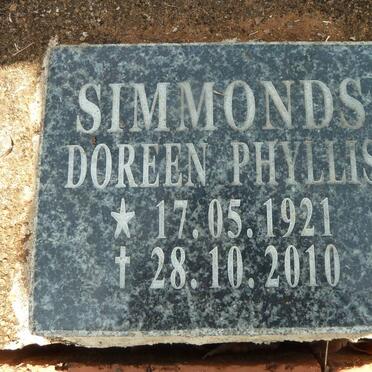 SIMMONDS Doreen Phyllis 1921-2010
