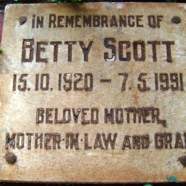 SCOTT Betty 1920-1991
