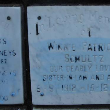 SCHULTZ Winnie Patricia 1912-1987