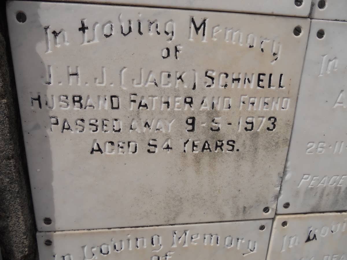 SCHNELL J.H.J. -1973