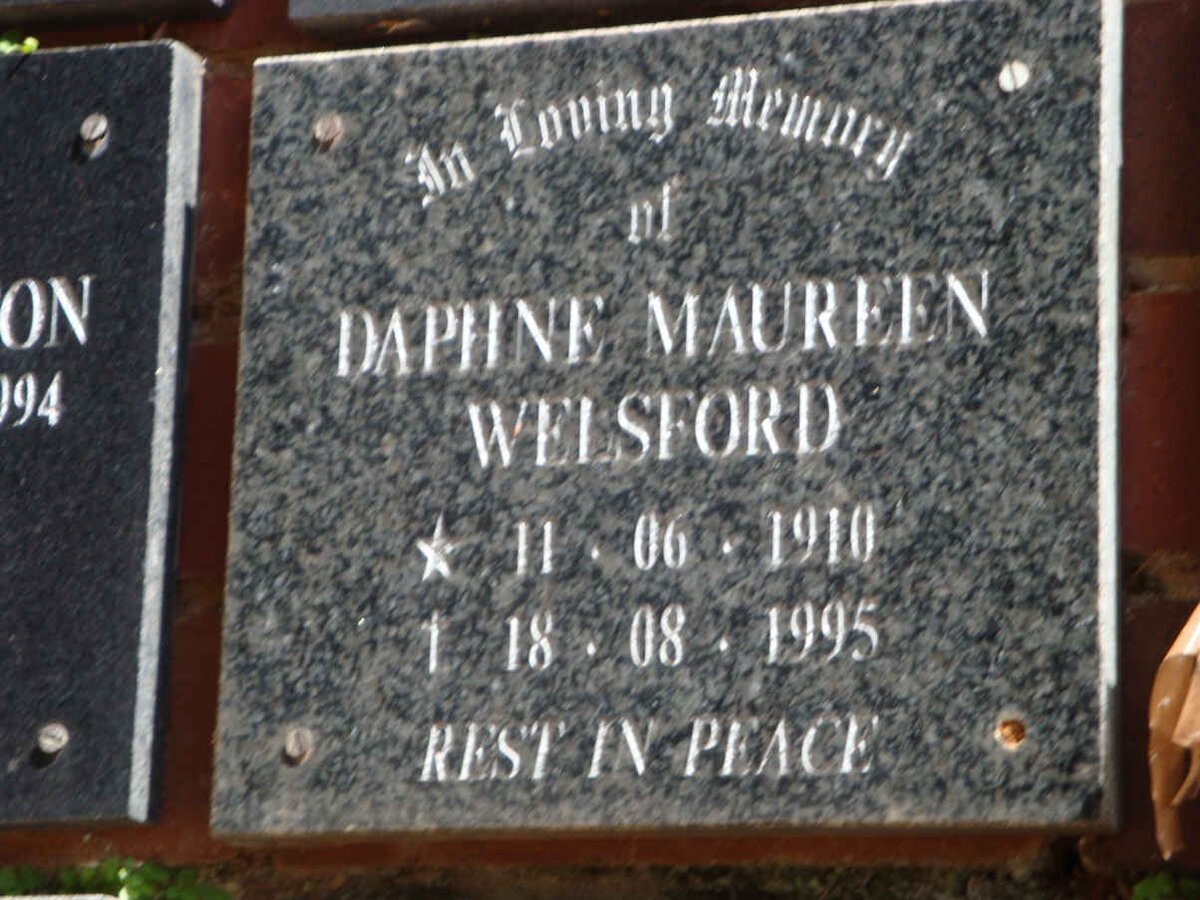 WELSFORD Daphne Maureen 1910-1995