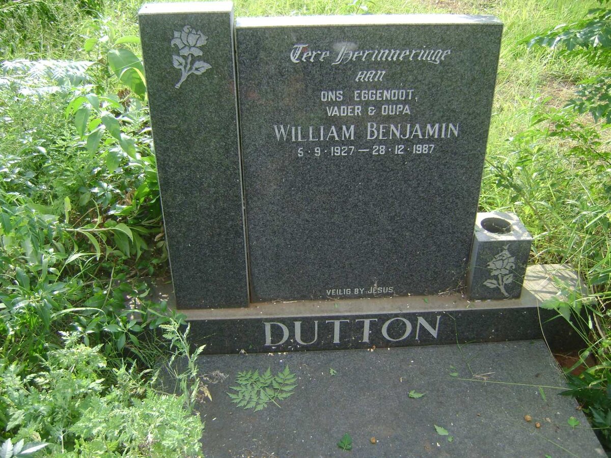 DUTTON William Benjamin 1927-1987 &amp; Christina Joelina 1931-2012