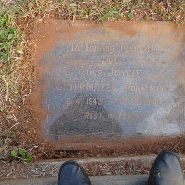 ESTERHUIZEN Joycie nee MUIR 1943-197