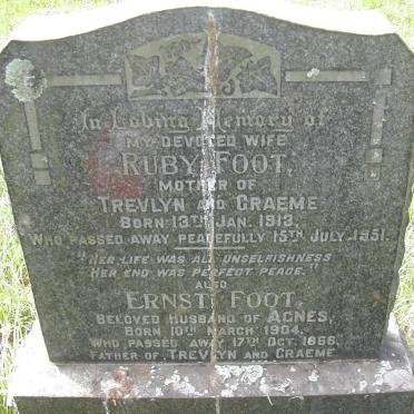 FOOT Ernest 1904-1966 :: FOOT Ruby 1913-1951