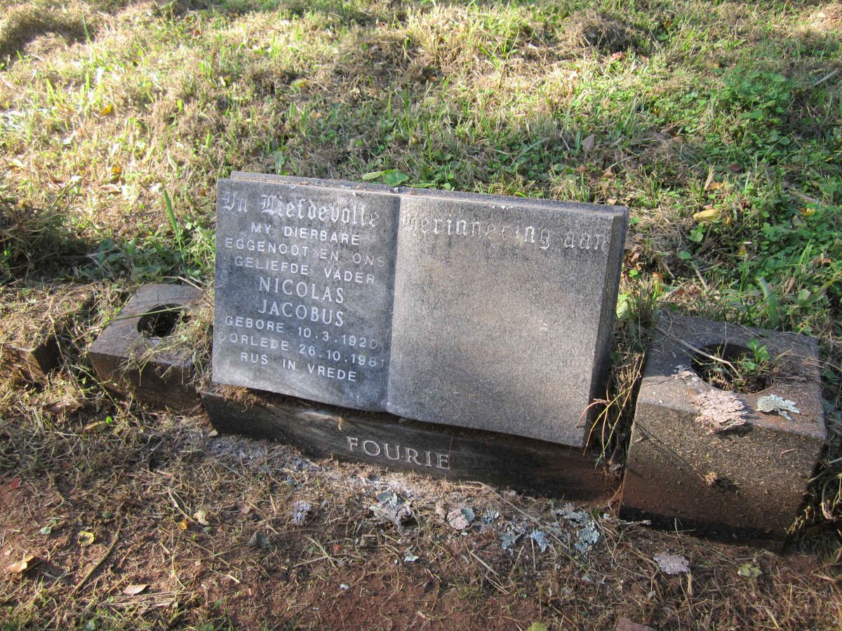 FOURIE Nicolas Jacobus 1920-1981