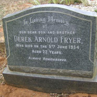 FRYER Derek Arnold -1954 
