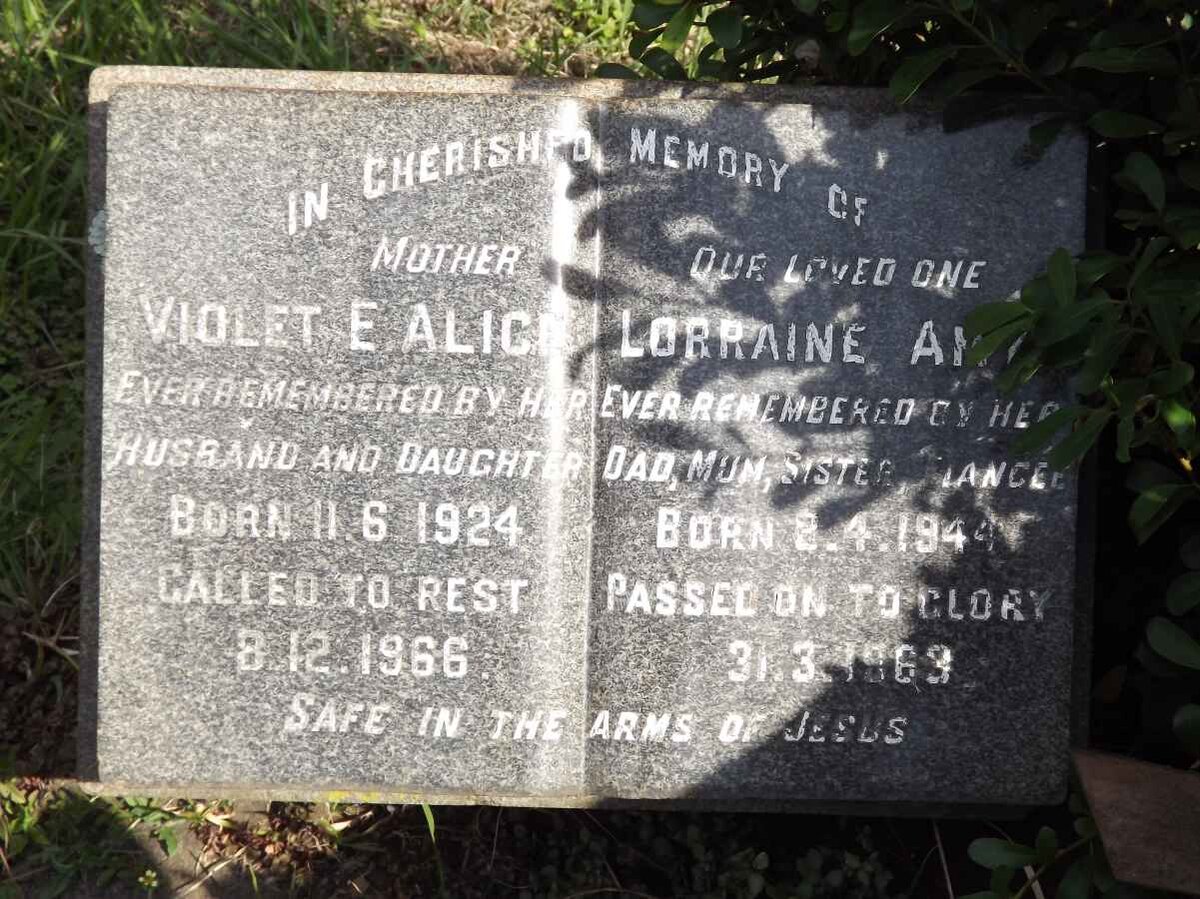 GIELINK Violet E. Alice 1924-1966 :: GIELINK Lorraine Amy 1944-1963