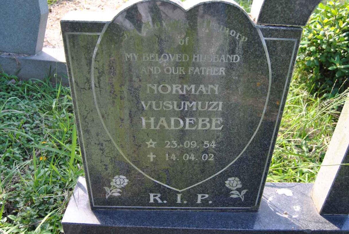 HADEBE Norman Vusumuzi 1954-2002
