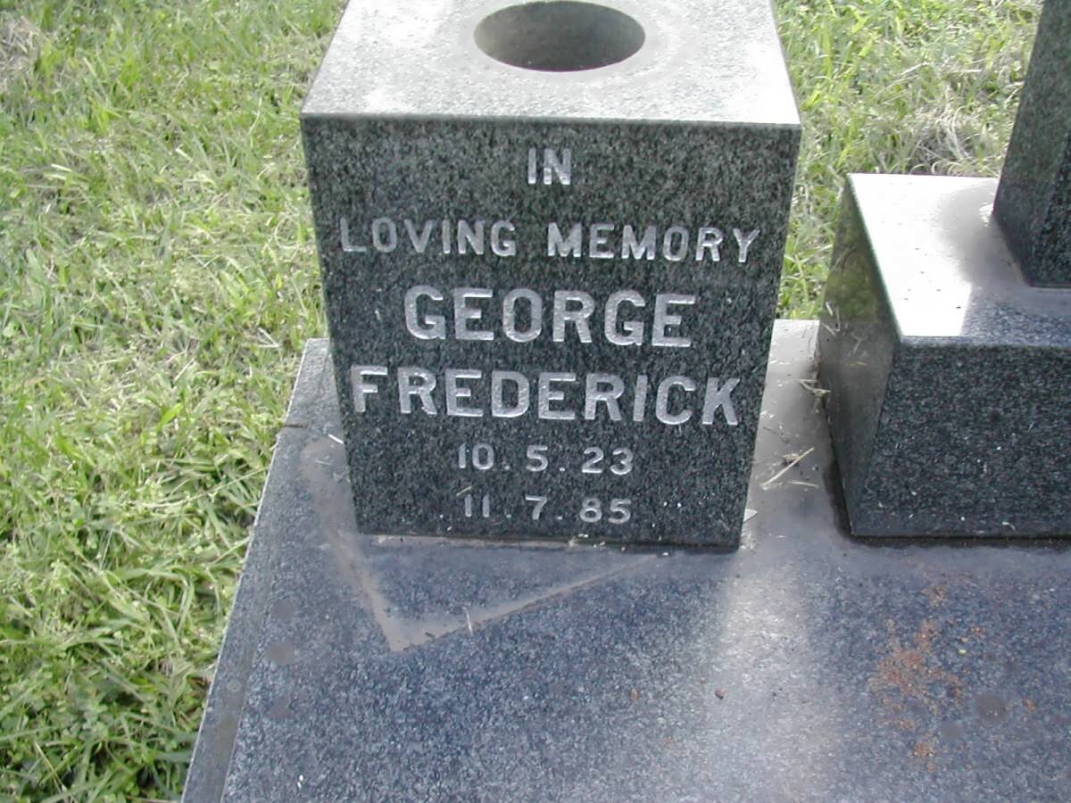 HAMMOND George Frederick 1923-1985 &amp; Daphne Pauline 1925-2011 :: HAMMOND Colleen Ann 1958-1981