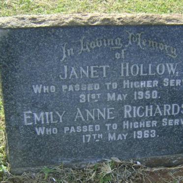 HOLLOW Janet -1950 :: RICHARDSON Emily Anne -1963