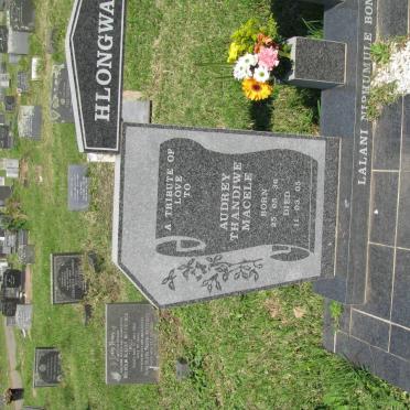 HLONGWANE Herbert Themba 1924-2006 &amp; Audrey Thandiwe Macele 1936-2005