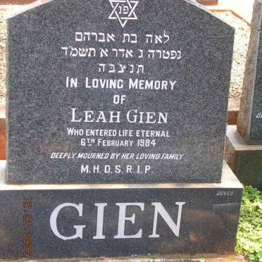 GIEN Leah -1984