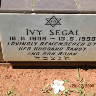 SEGAL Ivy 1908-1990