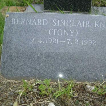 KNOX Bernard Sinclair 1921-1992