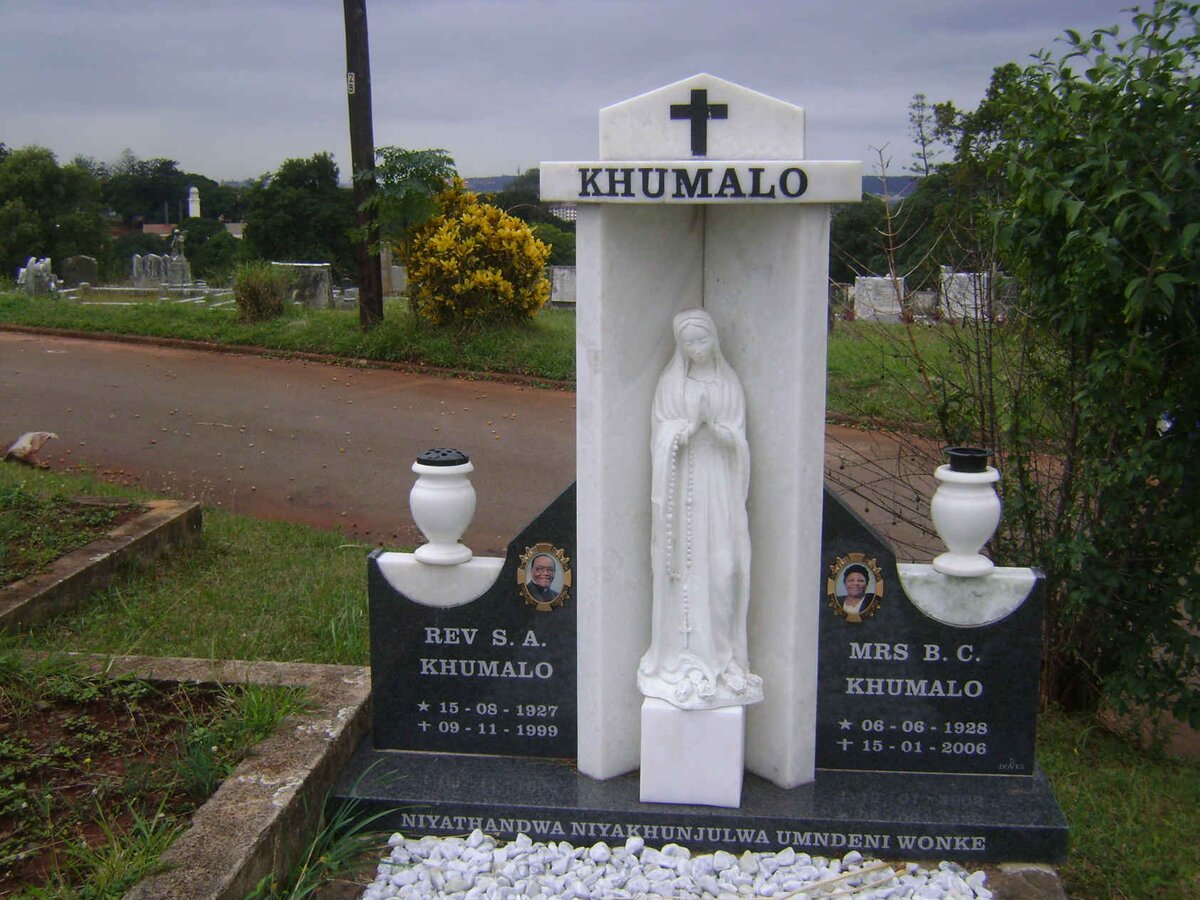 KHUMALO S.A. 1927-1999 &amp; B.C. 1928-2006