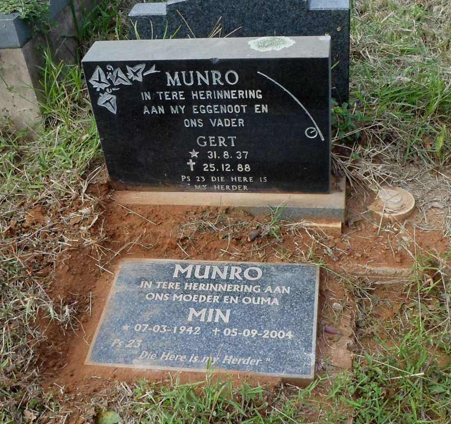 MUNRO Gert 1937-1988 &amp; Min 1942-2004