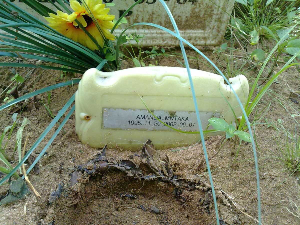 MNTAKA Amanda 1995-2002