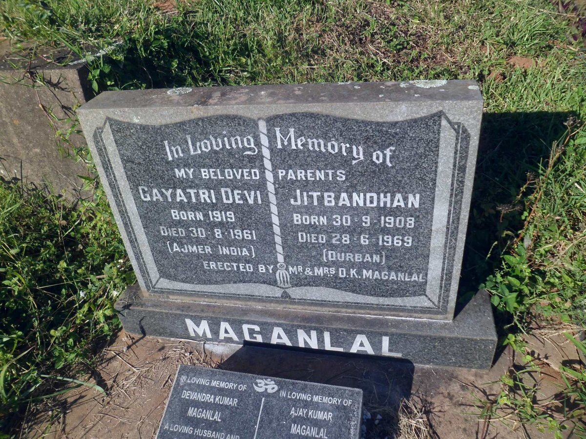 MAGANLAL Jitbandhan 1908-1969 :: MAGANLAL Gayatri Devi 1919-1961