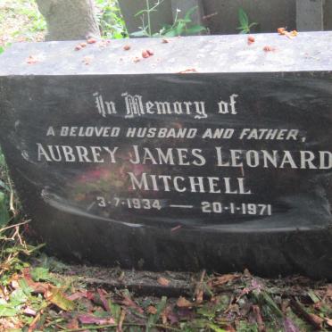 MITCHELL Aubrey James Leonard 1934-1971