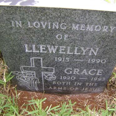 OATS Llewellyn 1915-1990 &amp; Grace 1920-1993