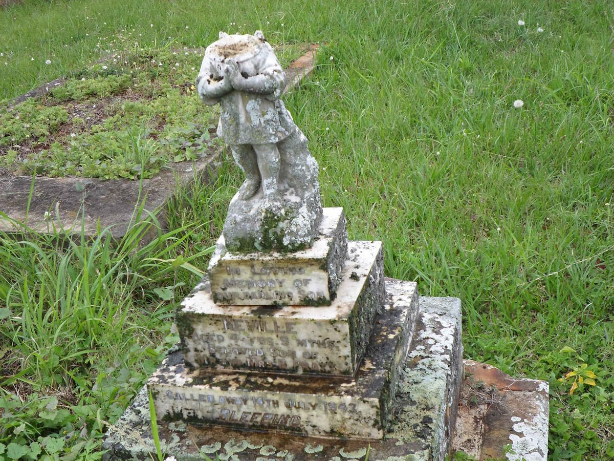 PRATT Neville Desmond Bernard -1943