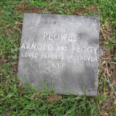 PLOWES Arnold &amp; Peggy