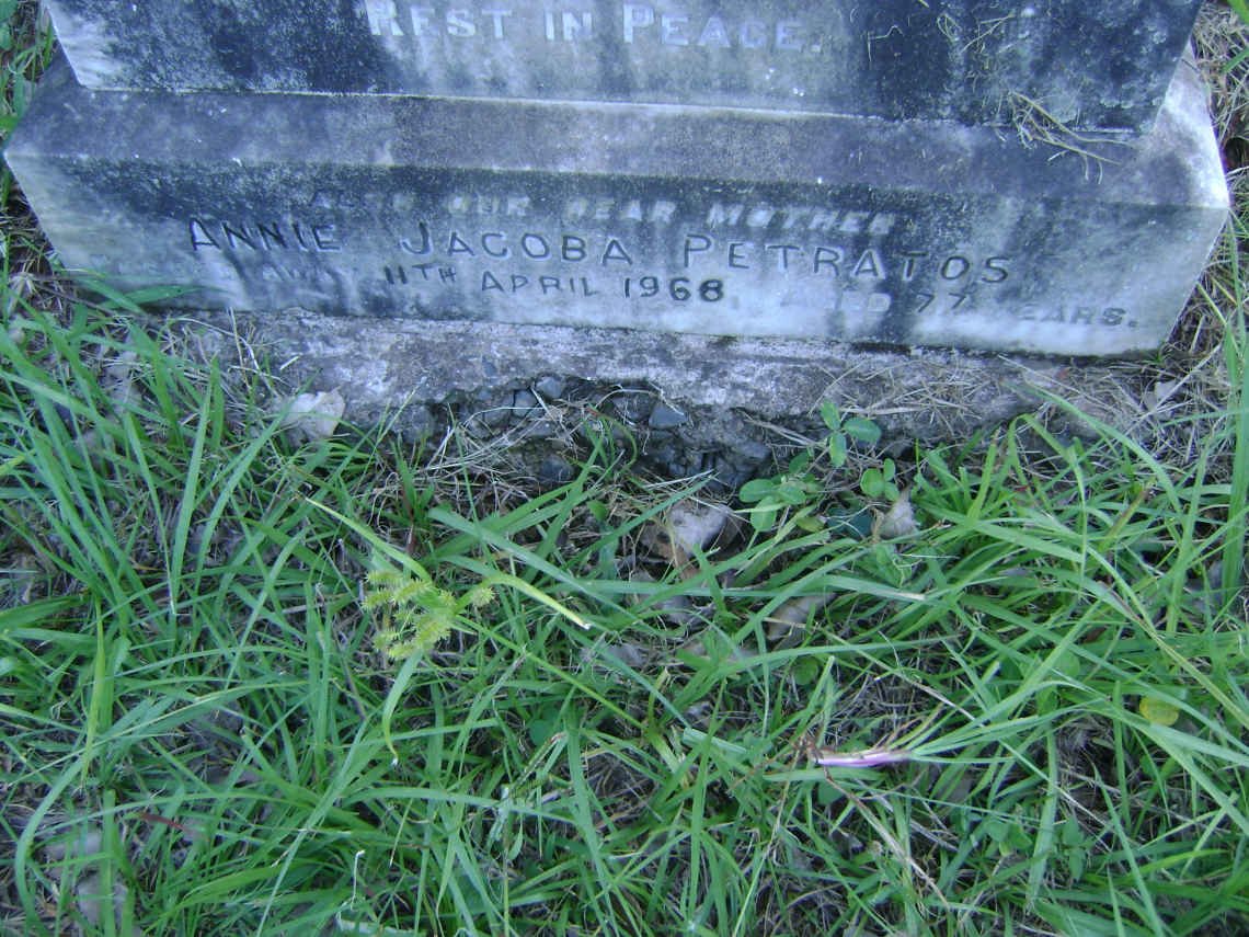PETRATOS Stephen -1946 &amp; Annie Jacoba -1968