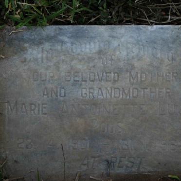 POUS Marie Antoinette Lucie 1901-1962