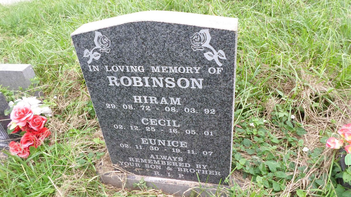 ROBINSON Cecil 1925-2001 &amp; Eunice 1930-2007 :: Hiram 1972-1992