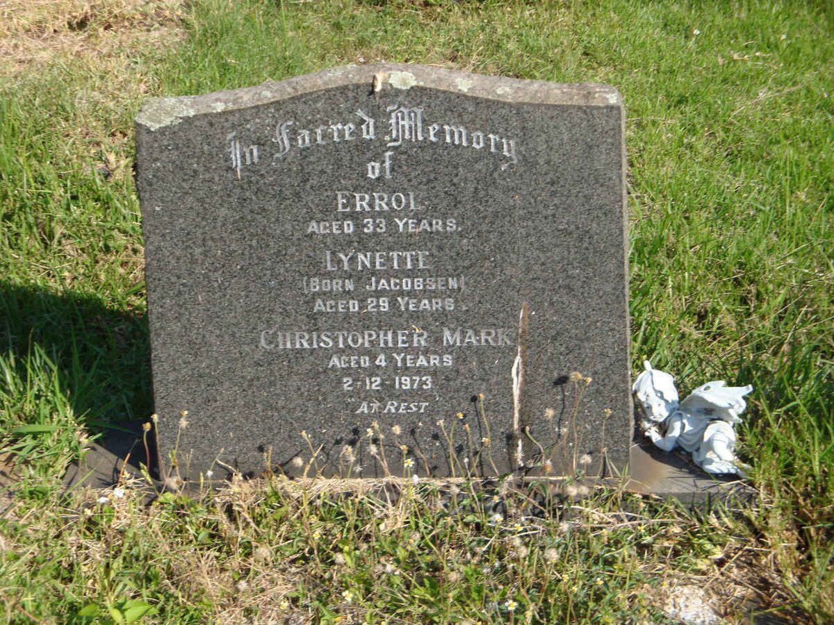 SACKS  Errol -1973 :: SACKS  Lynette nee JACOBSEN -1973 :: SACKS Christopher Mark  -1973