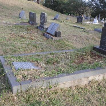 SCHAFER Ellen 1896-1972 :: SCHAFER Alec H. 1921-1982 &amp; Gloria Ruth 1927-1997