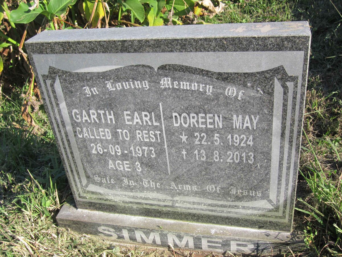 SIMMER Doreen May 1924-2013 :: SIMMER Garth Earl -1973