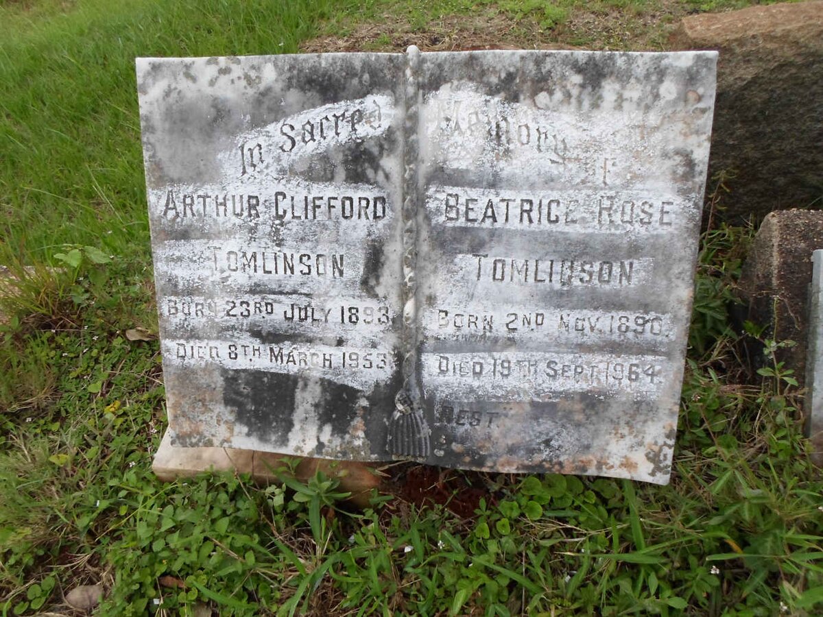 TOMLINSON Arthur Clifford 1893-1953 &amp; Beatrice Rose 1890-1964