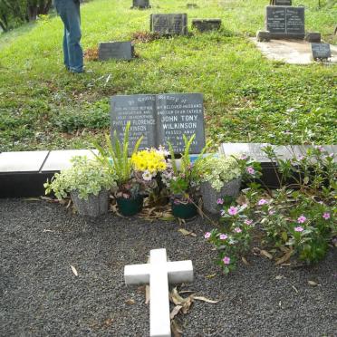 WILKINSON John Tony -1952 :: WILKINSON Phyllis Florence -1999 :: WILKINSON Anthony 1944-2009