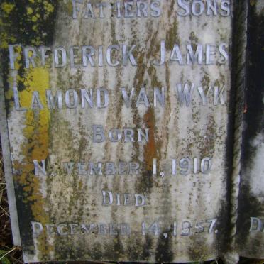 WYK Frederick James Lamond, van 1910-1957 :: WYK Ronald Eric, van 1921-1957 