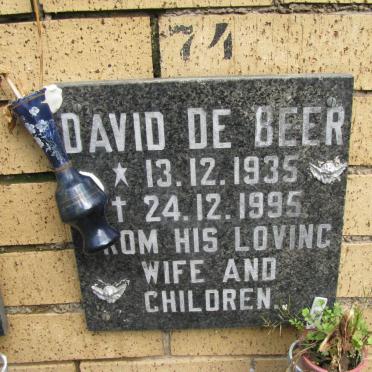 BEER David, de 1935-1995