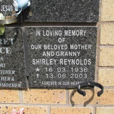 REYNOLDS Shirley 1936-2003