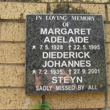 STEYN Diederick Johannes 1935-2001 &amp; Margaret Adelaide 1928-1999