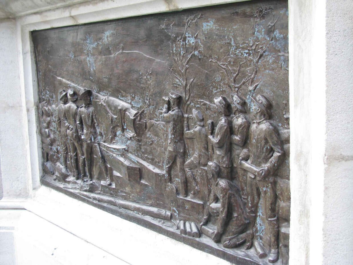 04. Fresco on the Anglo Boer War Statue