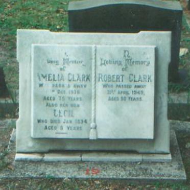 CLARK Robert -1949 &amp; Amelia -1936 :: CLARK Cecil -1934