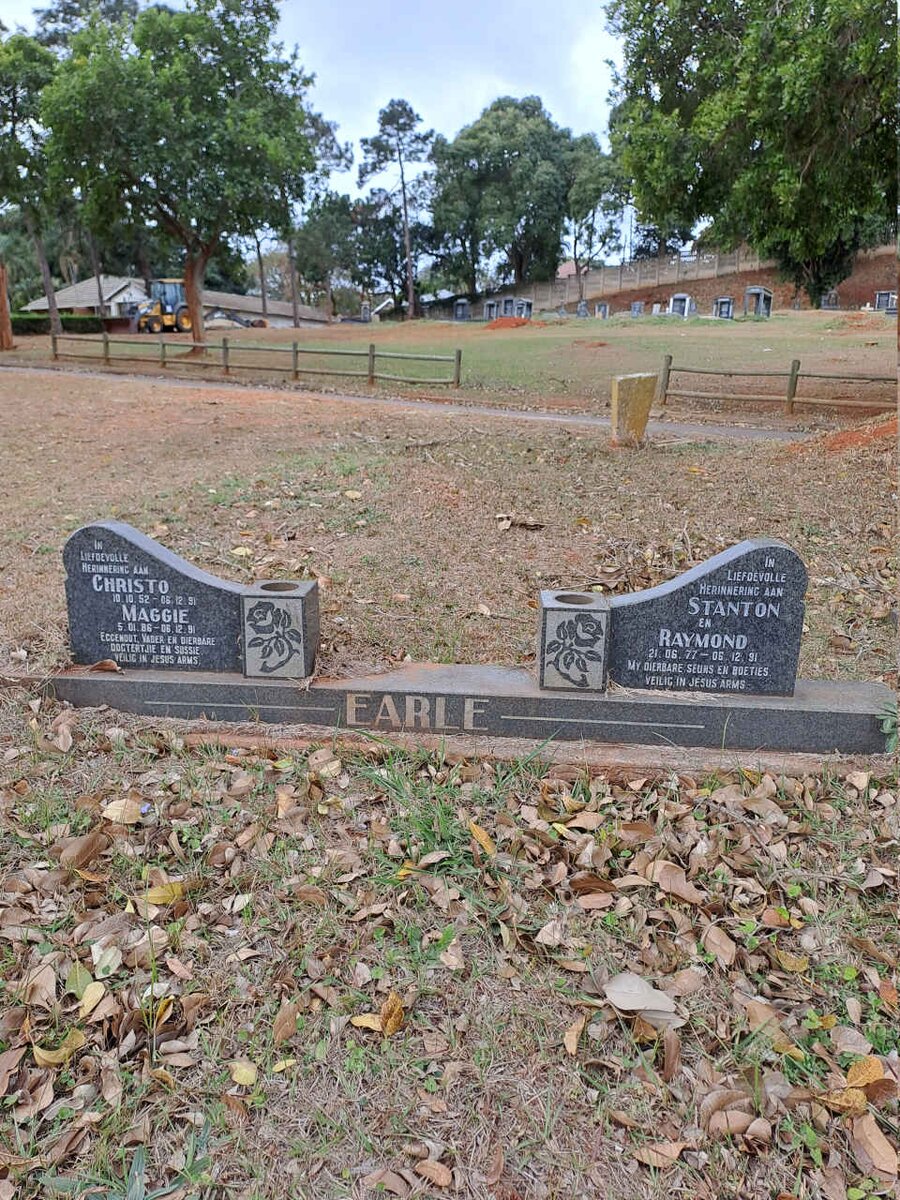 EARLE Christo 1952-1991 :: EARLE Maggie 1986-1991 :: EARLE Stanton 1977-1991 :: EARLE Raymond 1977-1991