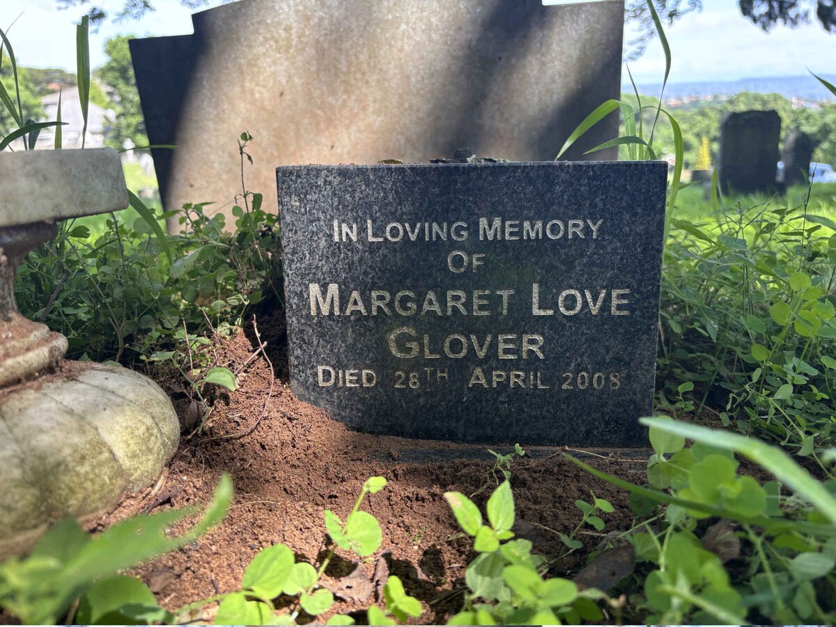 GLOVER Margaret Love -2008