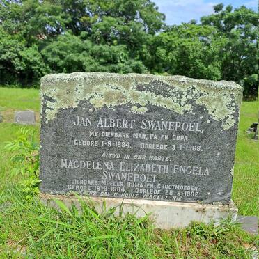 SWANEPOEL Jan Albert 1884-1968 & Magdelena Elizabeth Engela 1904-1992