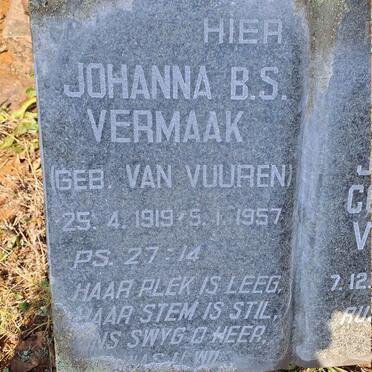 VERMAAK Johannes Cornelius 1911-1983 & Johanna B.S. VAN VUUREN 1919-1957 :: BYRNE Leanne -1977 _2